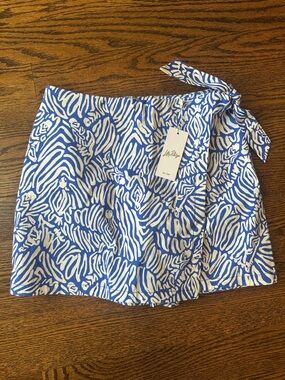 NWT Lilly Pulitzer Blue & White Back Zip Zee Bebe Print Skort